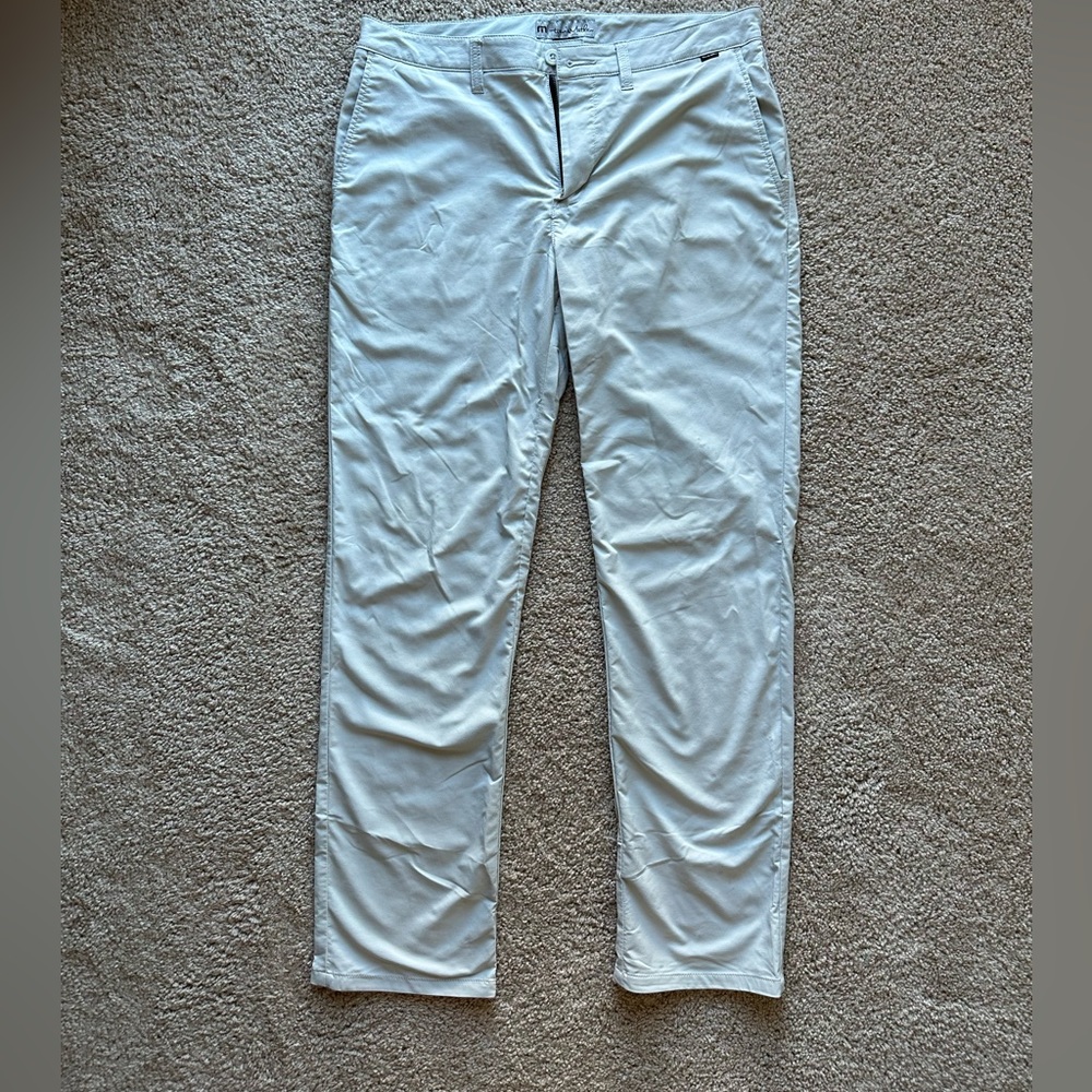 Men’s Travis Mathew golf/hybrid pants size 34x32